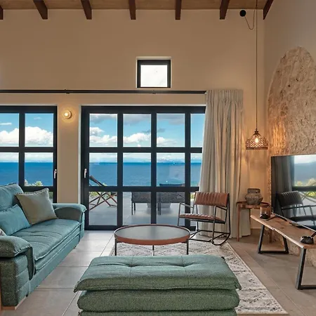 Ktima Agrapidos - Grandpa فيلة