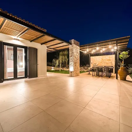 Ktima Agrapidos - Grandpa بوروس