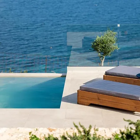 فيلة Ktima Agrapidos - Grandpa