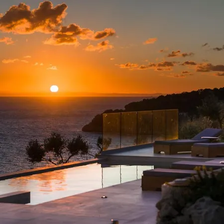 Ktima Agrapidos - Grandpa فيلة