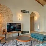 Ktima Agrapidos - Grandpa Vila Poros (Kefalonia)