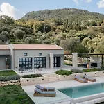Ktima Agrapidos - Grandpa Vila Poros (Kefalonia)